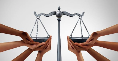 انسانی سماج اور عادلانہ نظام